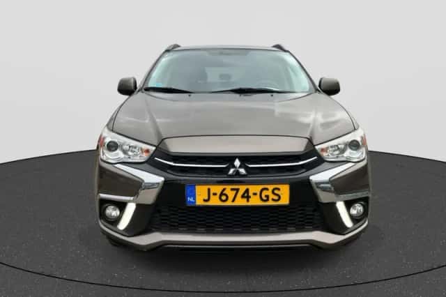 Mitsubishi ASX (2020) thumbnail 2