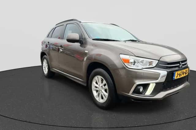 Mitsubishi ASX (2020) thumbnail 3