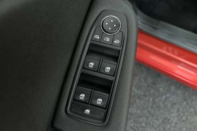 Mitsubishi Colt (2024) thumbnail 12