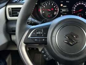Suzuki Swift (2025) thumbnail 13