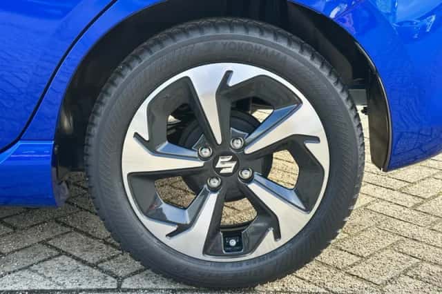 Suzuki Swift (2025) thumbnail 30