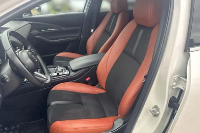 Mazda CX-30 (2024) thumbnail 17