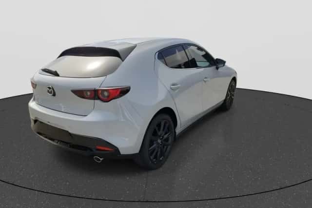 Mazda 3 (2026) thumbnail 5