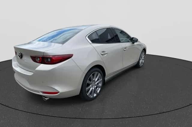 Mazda 3 (2026) thumbnail 5