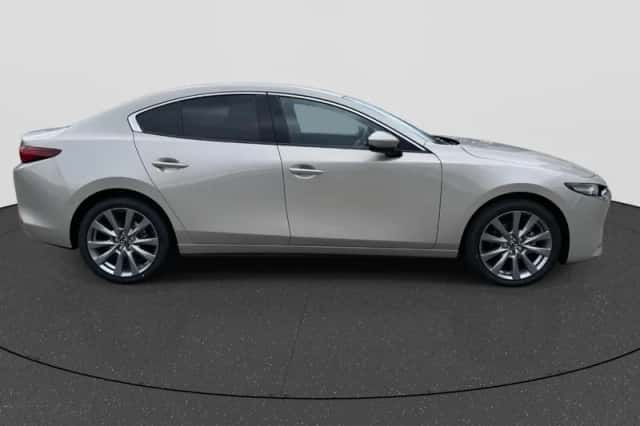 Mazda 3 (2026) thumbnail 6