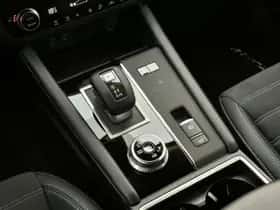 Mitsubishi Outlander (2025) thumbnail 17