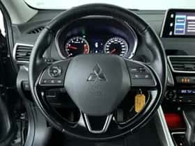 Mitsubishi Eclipse Cross (2018) thumbnail 14