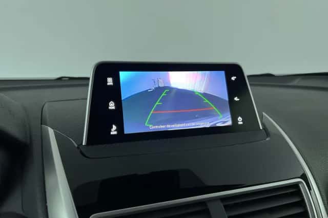 Mitsubishi Eclipse Cross (2018) thumbnail 19