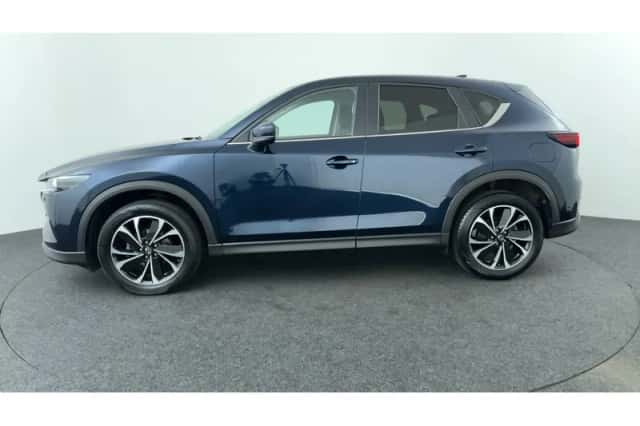 Mazda CX-5 (2023) thumbnail 2