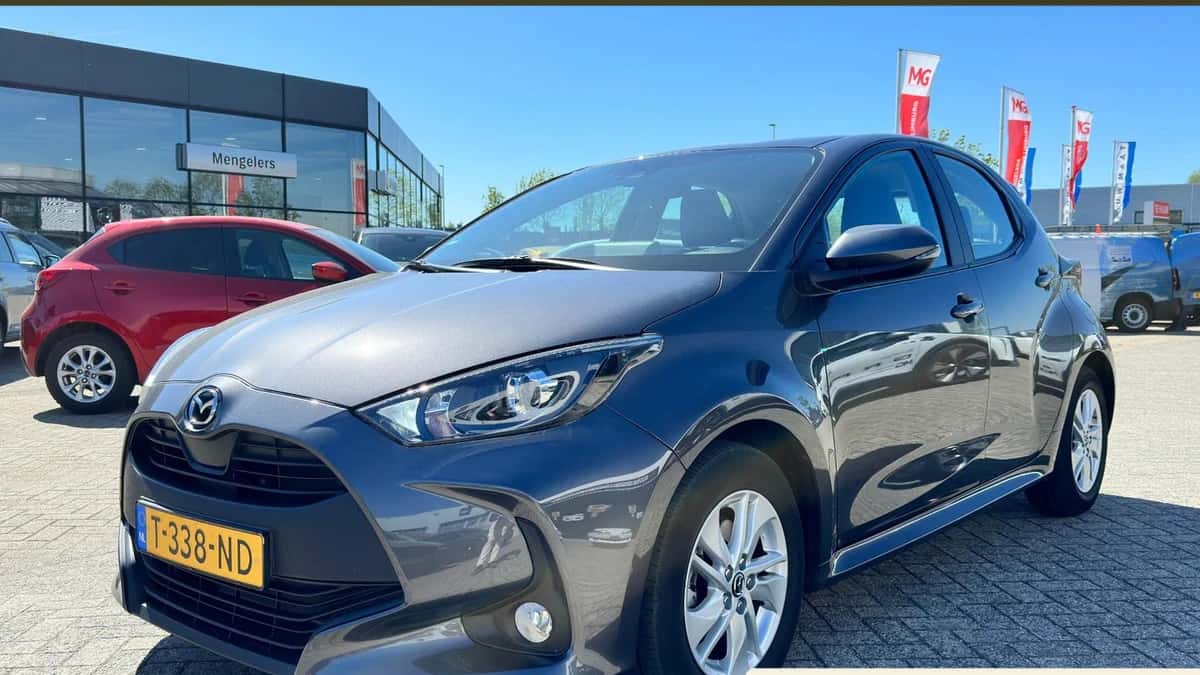 Mazda 2 Hybrid (2023) — foto 1