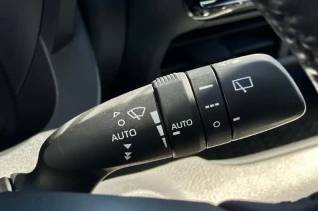 Mazda 2 Hybrid (2023) thumbnail 20