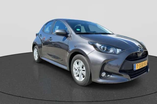 Mazda 2 Hybrid (2023) thumbnail 3