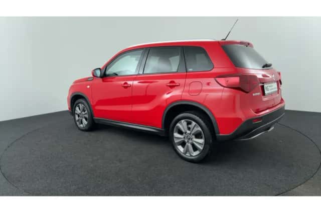 Suzuki Vitara (2020) thumbnail 3