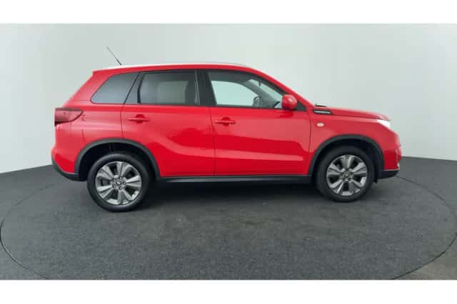 Suzuki Vitara (2020) thumbnail 6
