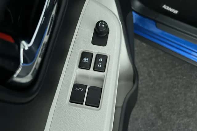 Suzuki Ignis (2019) thumbnail 12
