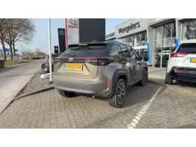 Toyota Yaris Cross (2022) thumbnail 4