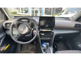 Toyota Yaris Cross (2022) thumbnail 8