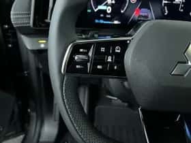 Mitsubishi Eclipse Cross (2025) thumbnail 16