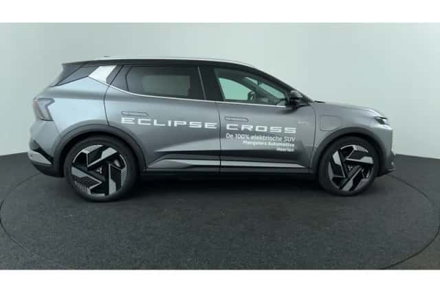 Mitsubishi Eclipse Cross (2025) thumbnail 6