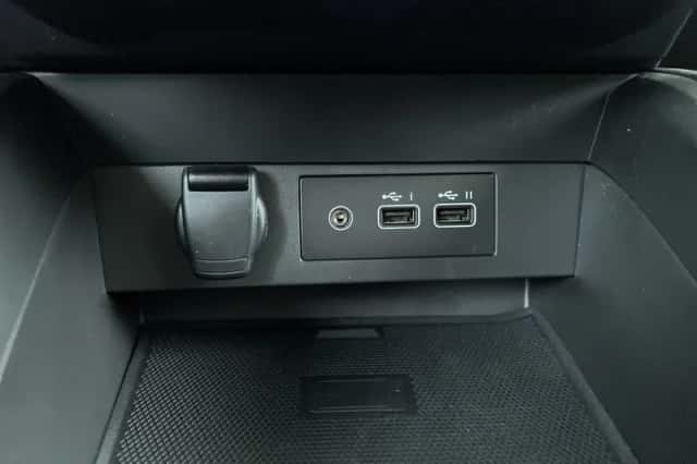 Mitsubishi Colt (2024) thumbnail 22