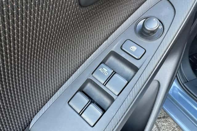 Mazda 2 (2020) thumbnail 12
