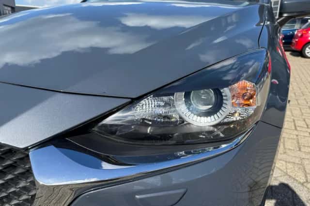 Mazda 2 (2020) thumbnail 9