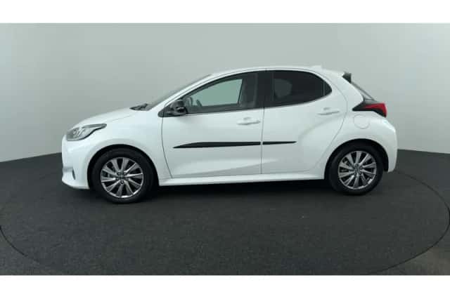 Mazda 2 Hybrid (2023) thumbnail 2