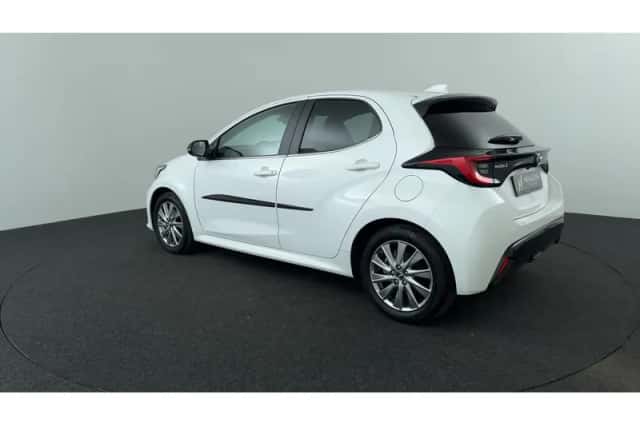 Mazda 2 Hybrid (2023) thumbnail 3