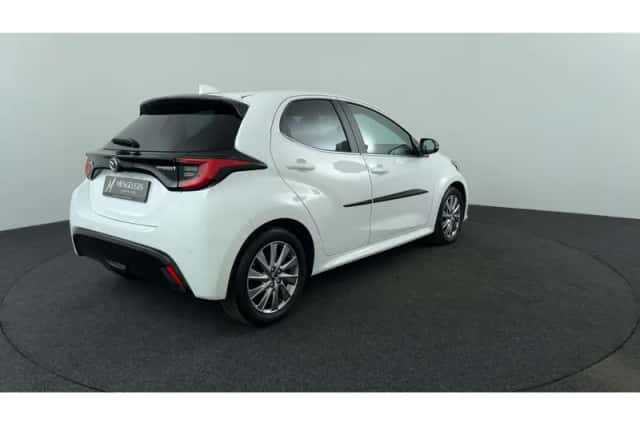 Mazda 2 Hybrid (2023) thumbnail 5
