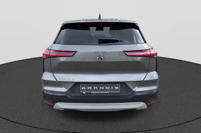 Mitsubishi Grandis (2026) thumbnail 4
