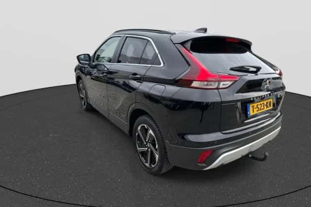 Mitsubishi Eclipse Cross (2022) thumbnail 3
