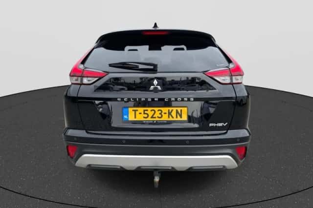 Mitsubishi Eclipse Cross (2022) thumbnail 4