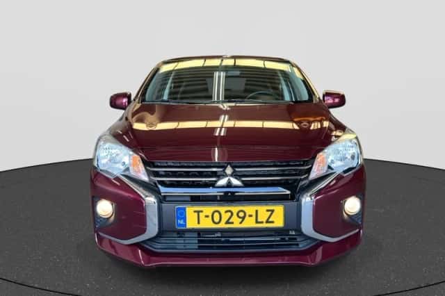 Mitsubishi Space Star (2023) thumbnail 2