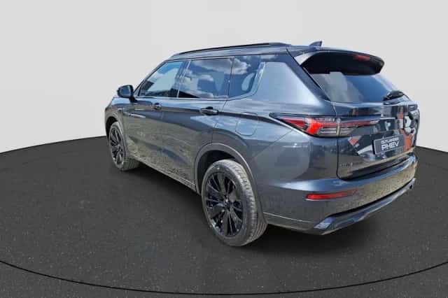 Mitsubishi Outlander (2026) thumbnail 5
