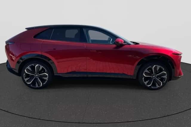 Mazda CX-6e (2026) thumbnail 6
