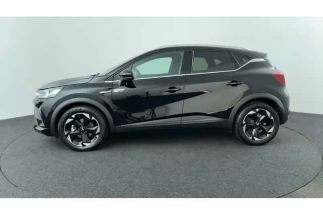 Mitsubishi ASX (2025) thumbnail 2
