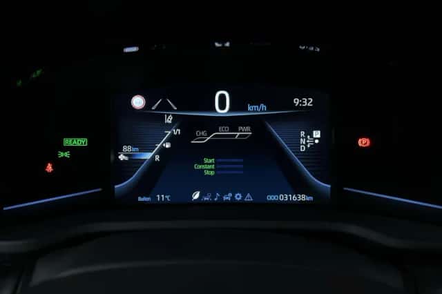 Toyota Mirai (2021) thumbnail 18