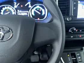 Toyota Proace (2023) thumbnail 16