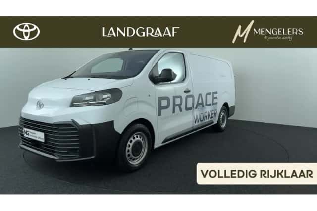 Toyota Proace (2024) thumbnail 1