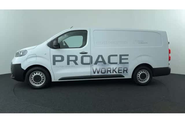 Toyota Proace (2024) thumbnail 2