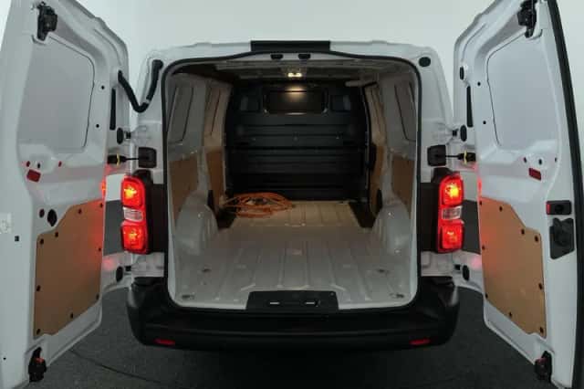 Toyota Proace (2024) thumbnail 25