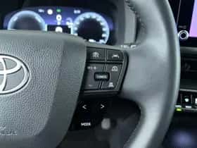Toyota C-HR (2025) thumbnail 16