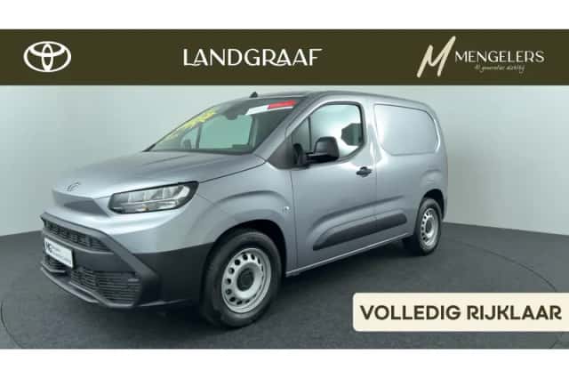 Toyota Proace (2025) thumbnail 1