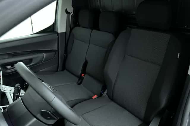 Toyota Proace (2025) thumbnail 11