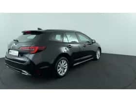 Toyota Corolla (2025) thumbnail 5