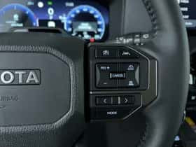 Toyota Land Cruiser (2025) thumbnail 18