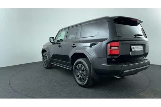 Toyota Land Cruiser (2025) thumbnail 3