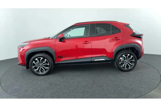 Toyota Yaris Cross (2025) thumbnail 2