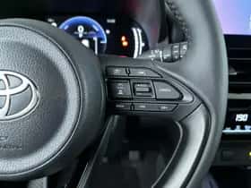 Toyota Yaris Cross (2025) thumbnail 16