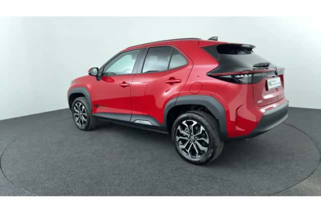 Toyota Yaris Cross (2025) thumbnail 3